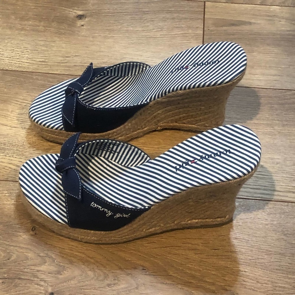 TOMMY Girl Y2K 2000s Denim Logo Slip on Wedge Sandals EUC Size 6.5 - Picture 6 of 10
